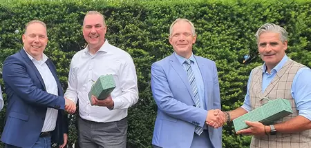 Glasvezelnetwerken ondertekening