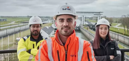 Cover jaarmagazine 2024-2025